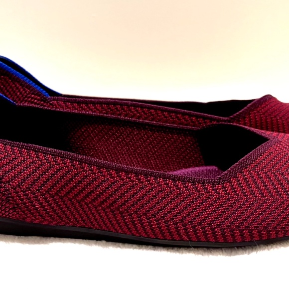 Rothy’s Women’s The Flat Round Toe Cabernet Herringbone with Blue Trim Shoe 8.5 - Picture 4 of 8